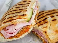 Abbildung zum Artikel: Sommerrezept der Woche! – Low Carb Panini