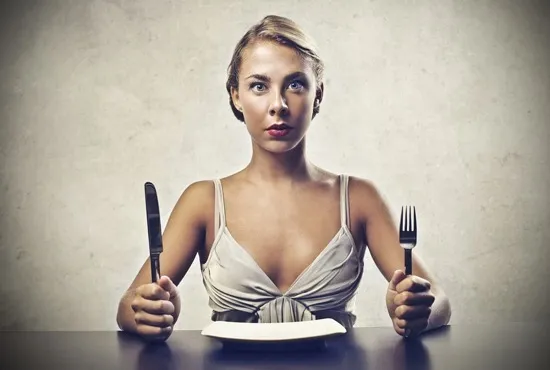 Beitragsbild zum Artikel: Hungermodus: Wie Du den Fastenzustand für Dich arbeiten lassen kannst